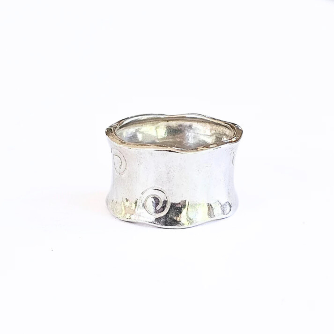 Sterling Silver Wide Band Swirl Ring - Sz 8 - Free Spirit