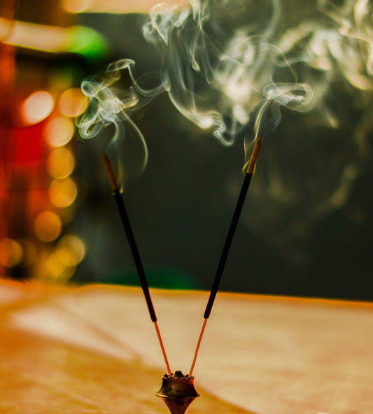 Are You Lighting Your Incense Sticks the Right Way?