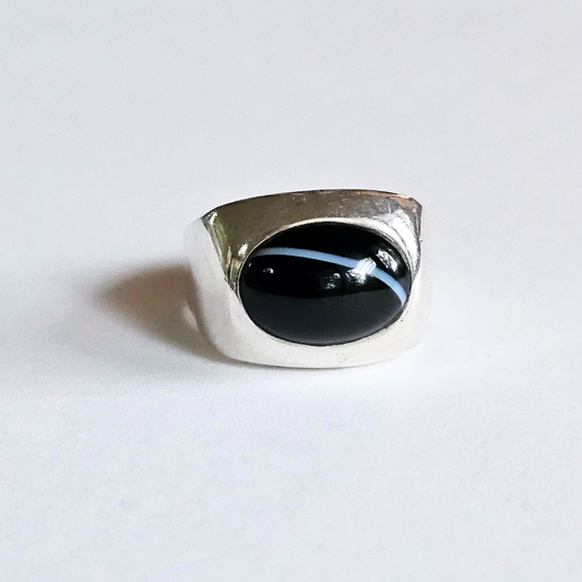 Black Onyx Oval Ring - Sz 7