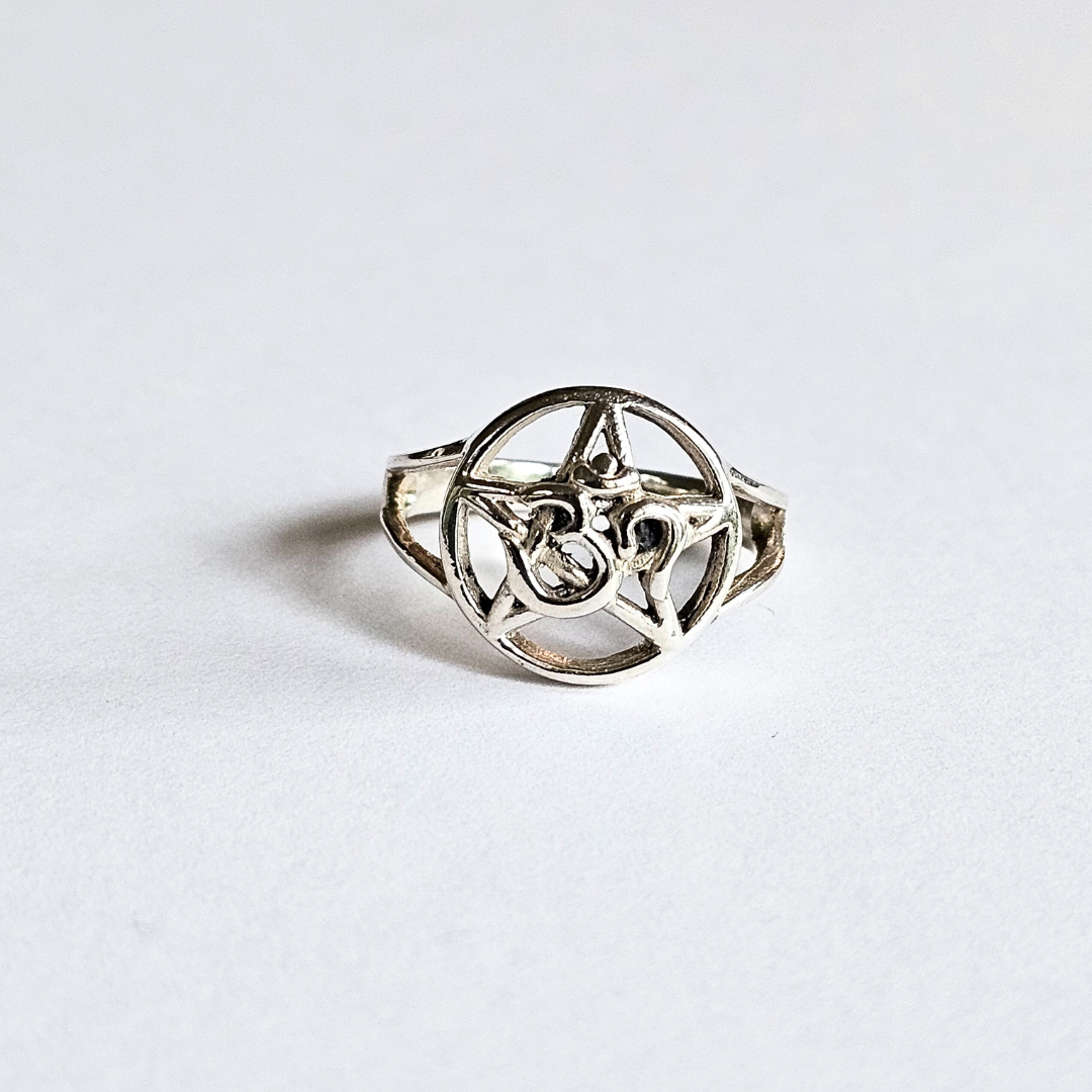 Ohm Pentacle Ring - Sz 6