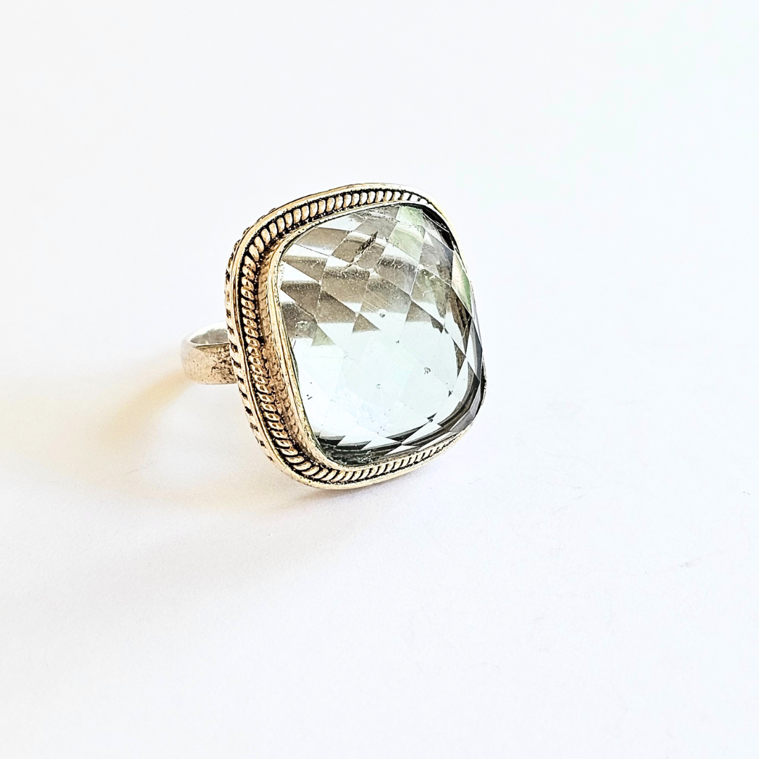 Facetted Green Apatite Ring - Sz 8