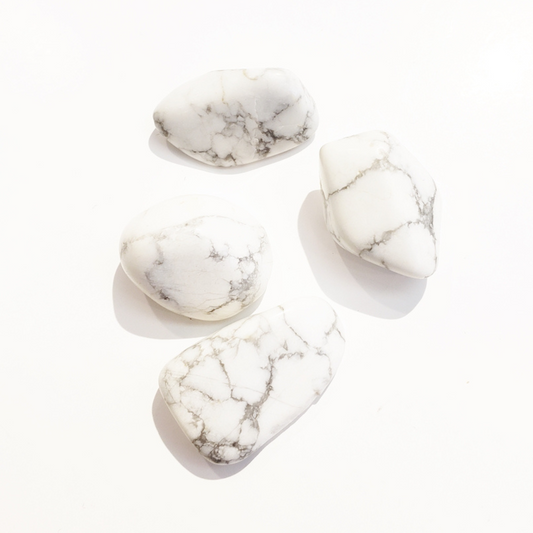 Howlite - Calming in the Storm