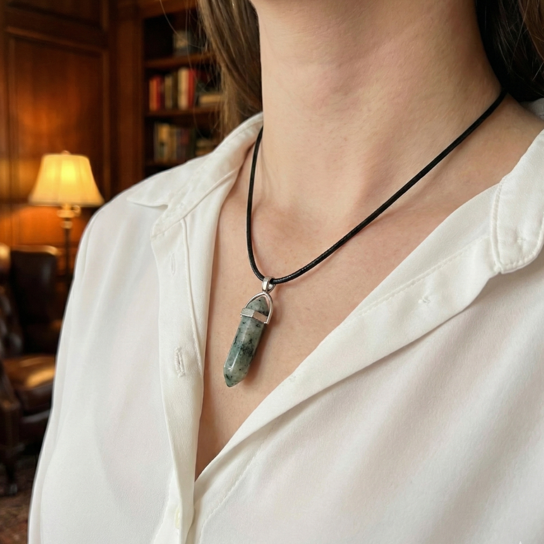 Labradorite Point Pendant - Magic • Protection • Transformation