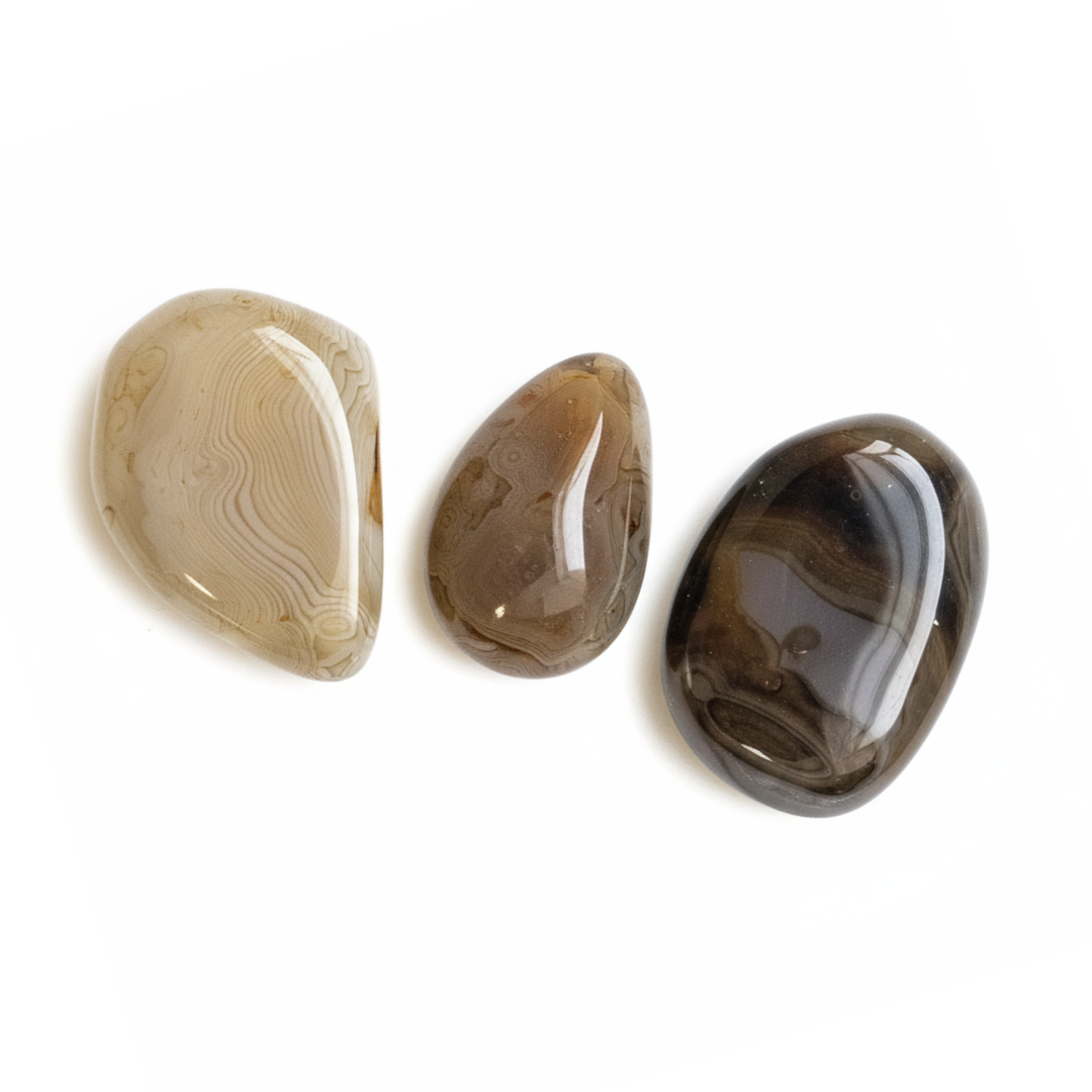 Carnelian Palmstone – Ignite Your Inner Fire