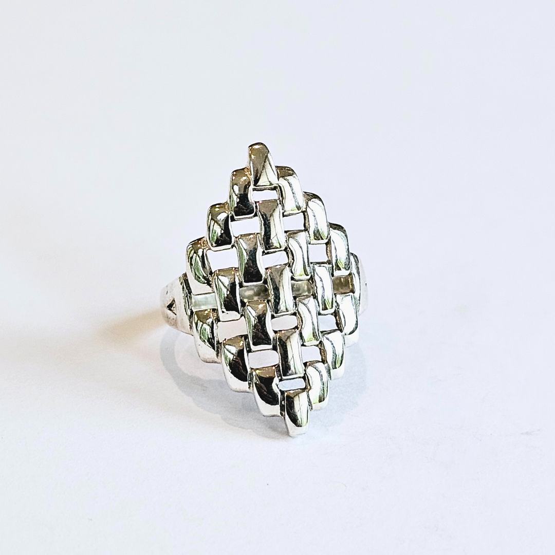 Silver Patterned Ring - Sz 9