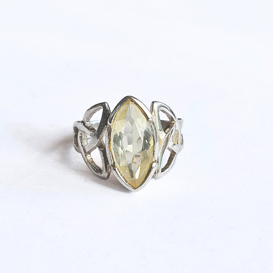 Citrine Triquetra Ring - Sz 7