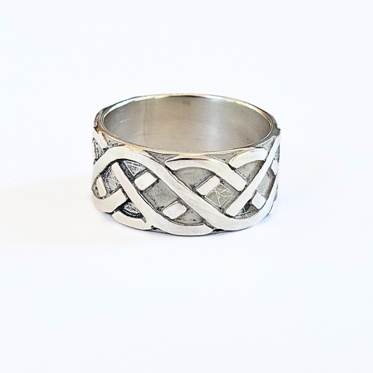 Silver Celtic Knot Ring - Sz 9