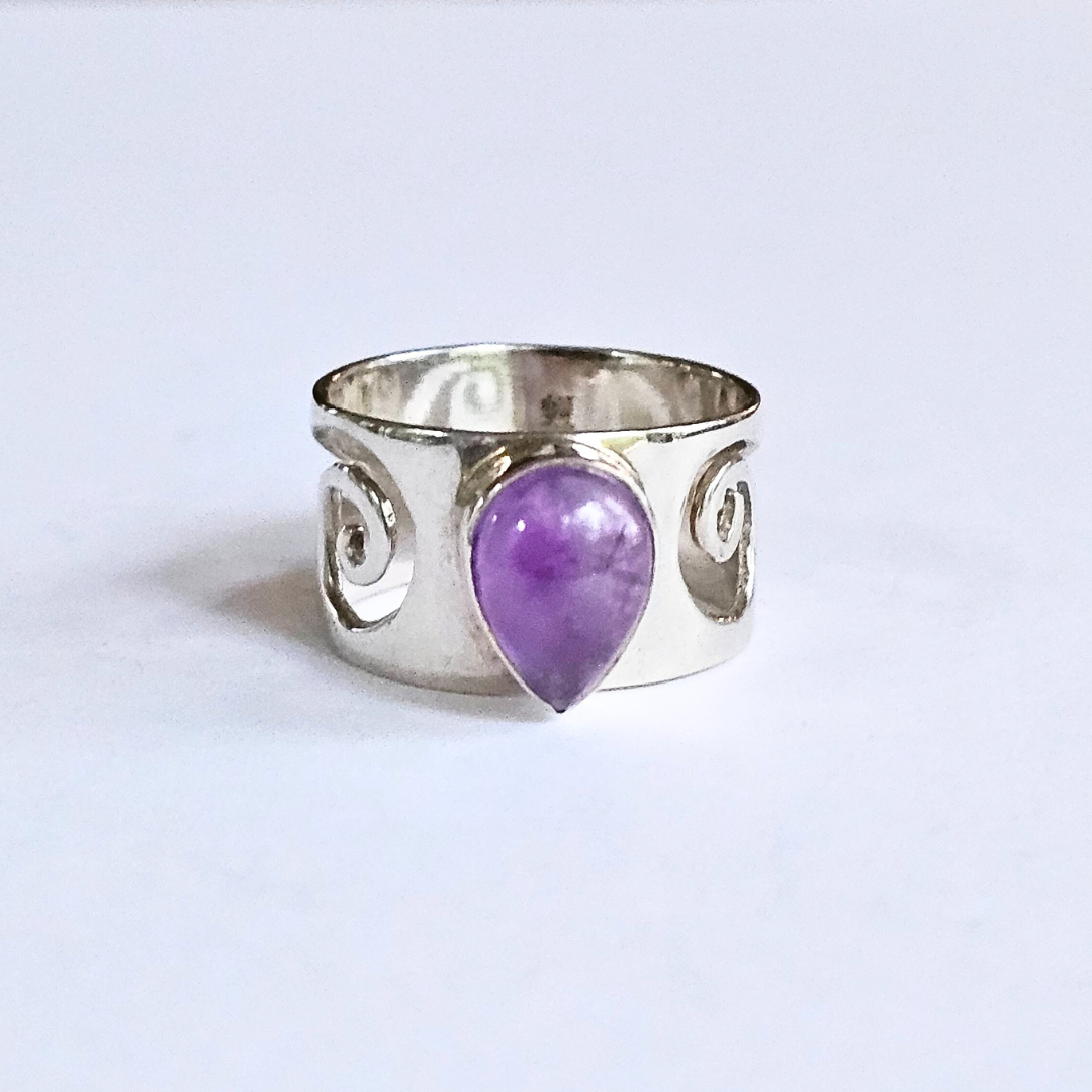 Amethyst Ring - Sz 7