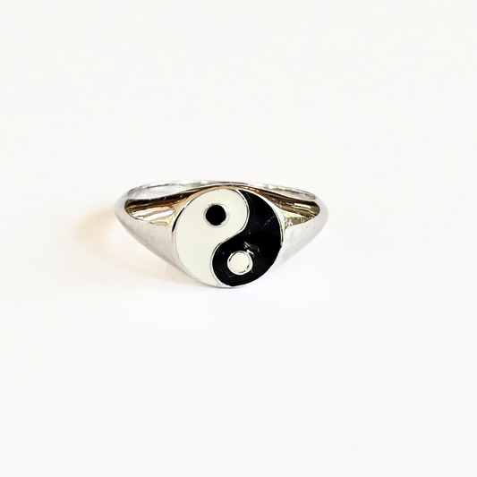 Yin Yang Ring - Sz 7