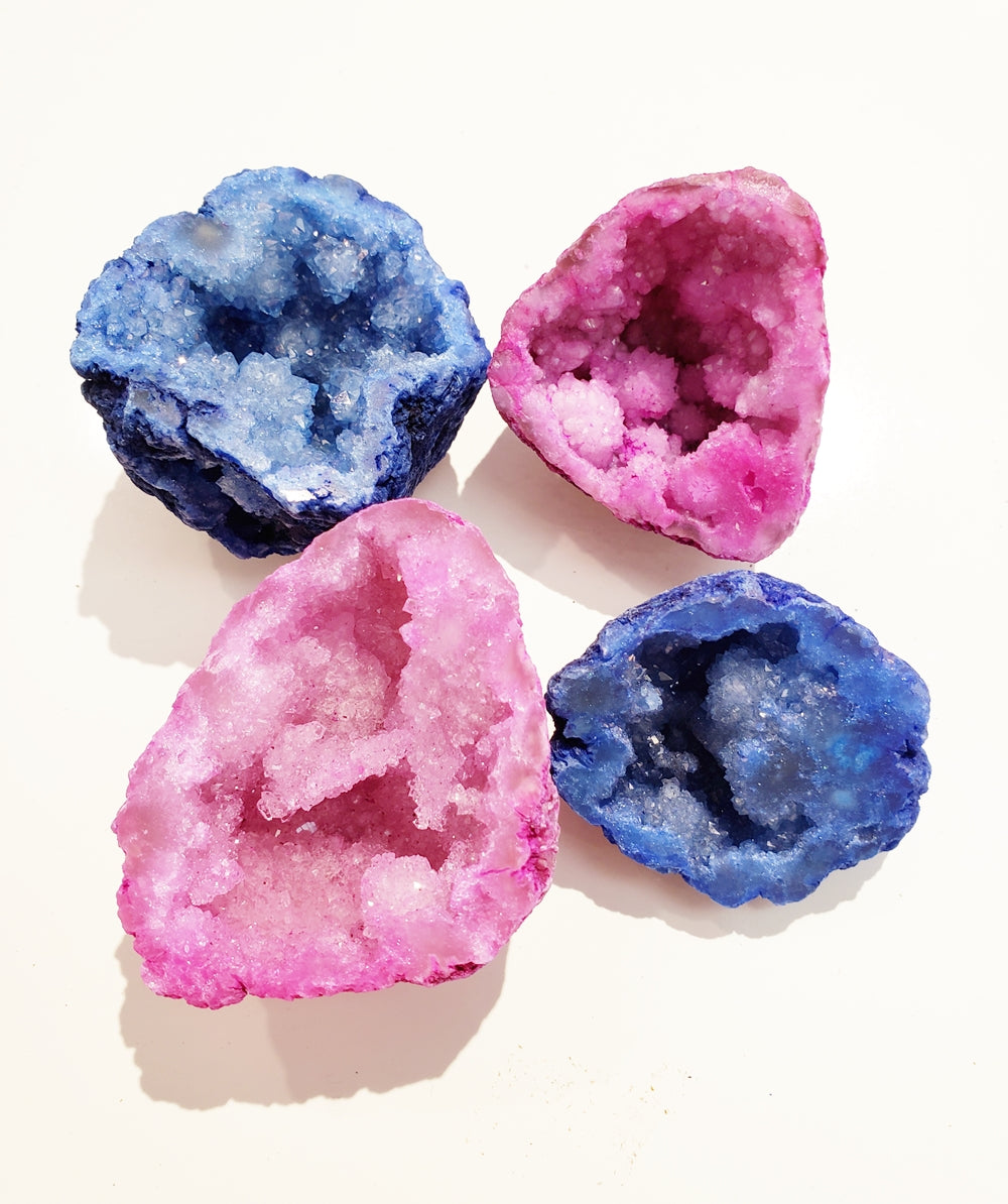 Rainbow Geodes