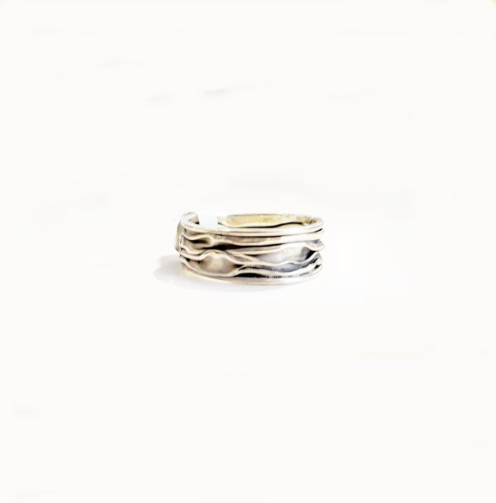 Silver Wave Ring - Sz 12.5